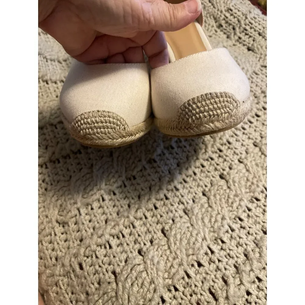 NWOT women’s size‎ 10, Wedge shoes with ankle ties canvas